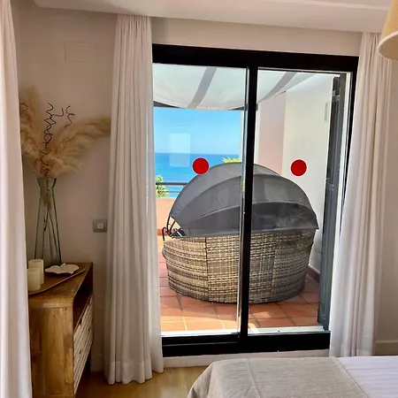 Seaview Luxury Penthouse
